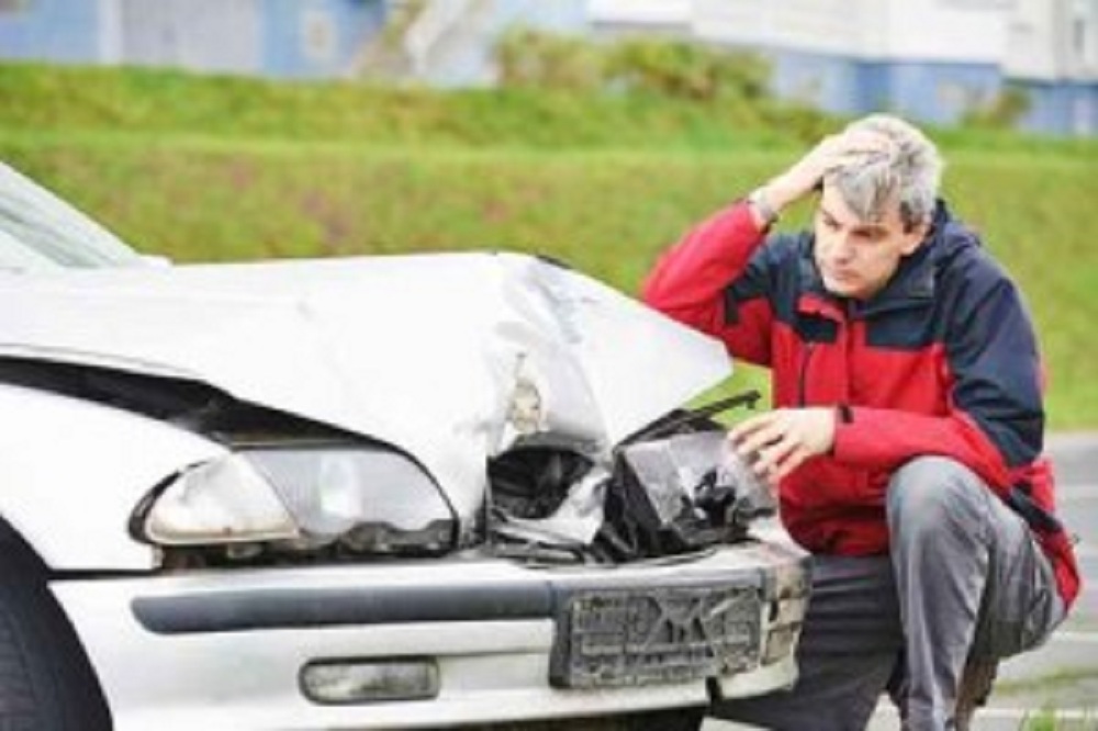 How to Go About Smash Repairs to Restore Your Car Back